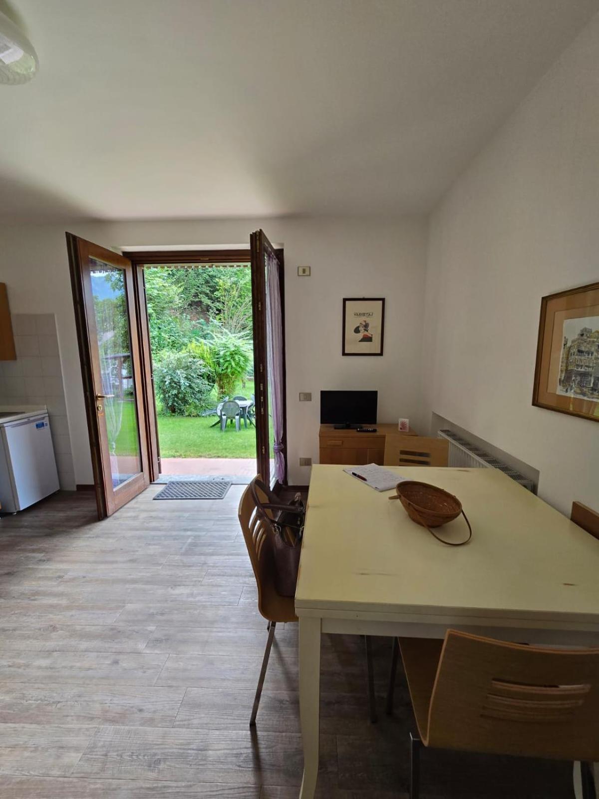 Casa Ornella Apartment Ледро Екстериор снимка