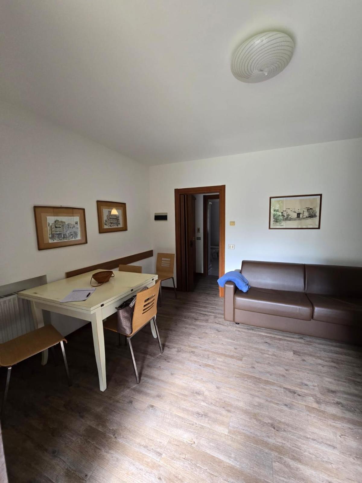 Casa Ornella Apartment Ледро Екстериор снимка